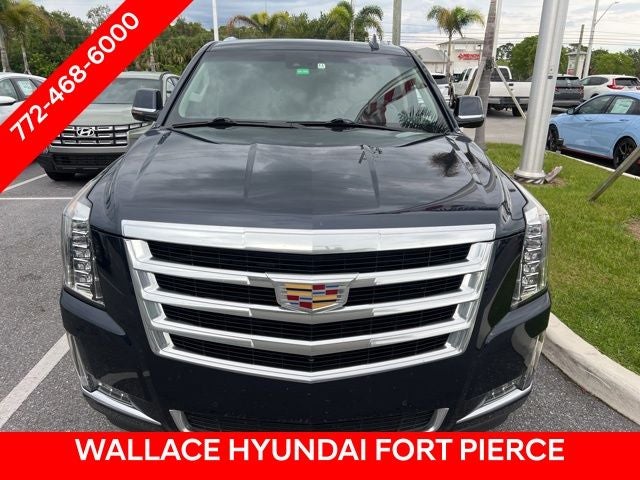 2019 Cadillac Escalade Luxury