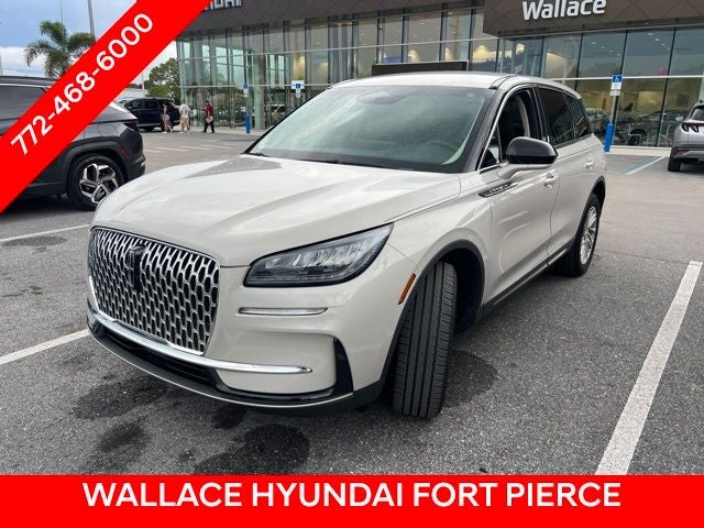 2023 Lincoln Corsair Standard