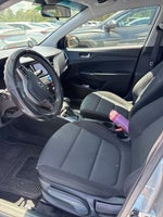 2022 Hyundai Accent SE