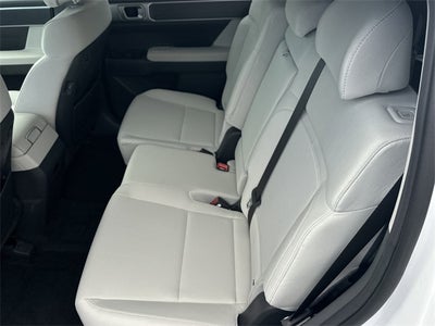 2025 Hyundai Santa Fe SE