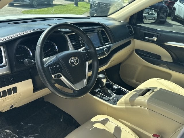 2014 Toyota Highlander XLE V6
