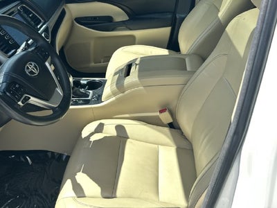 2014 Toyota Highlander XLE V6