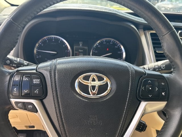 2014 Toyota Highlander XLE V6