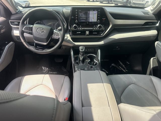 2022 Toyota Highlander Limited