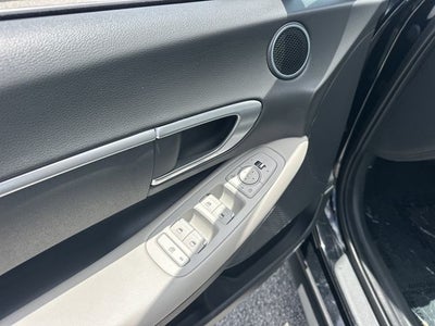 2023 Hyundai Sonata SE