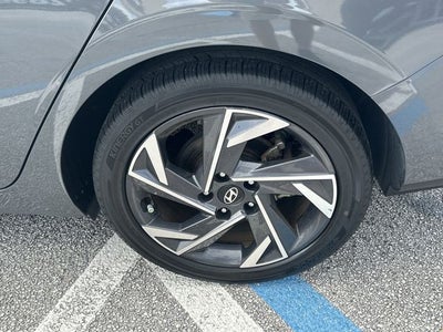 2024 Hyundai Elantra Hybrid Limited