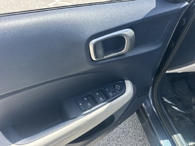 2025 Hyundai Venue Limited