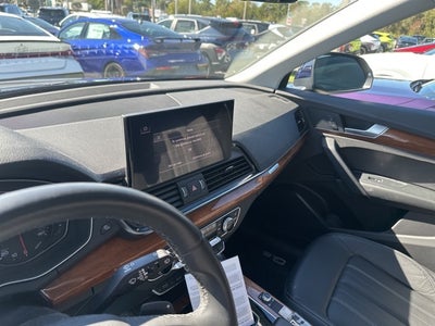 2022 Audi Q5 45 S line Premium quattro