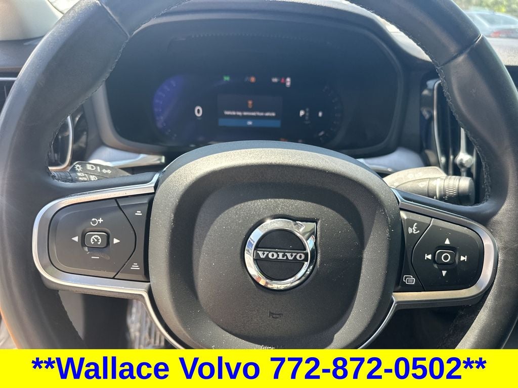 2024 Volvo S60 B5 Core Dark Theme