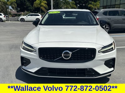 2024 Volvo S60 B5 Core Dark Theme