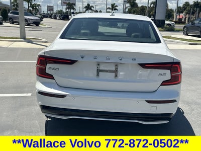 2024 Volvo S60 B5 Core Dark Theme