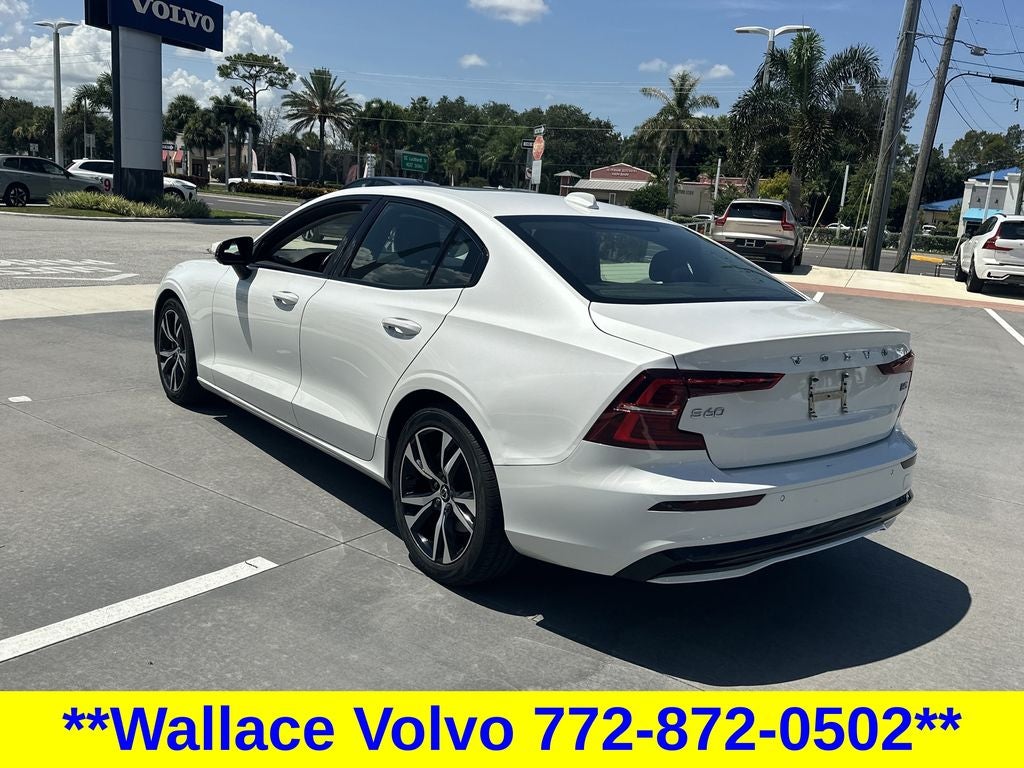 2024 Volvo S60 B5 Core Dark Theme