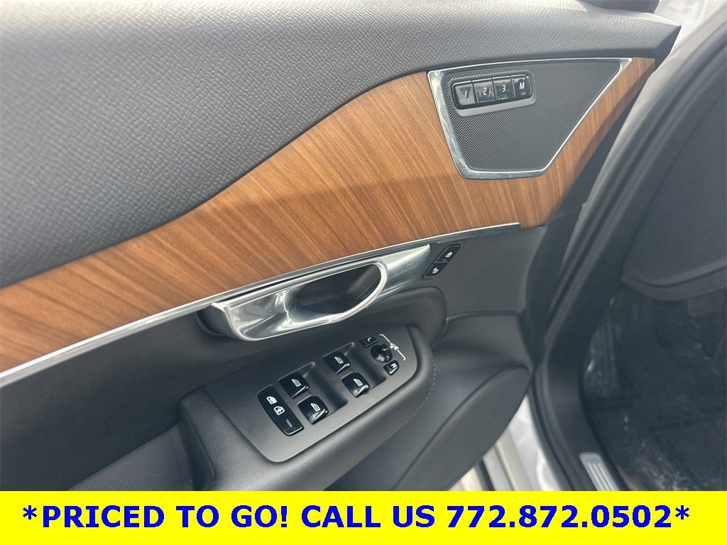 2025 Volvo XC90 B6 Plus 7-Seater