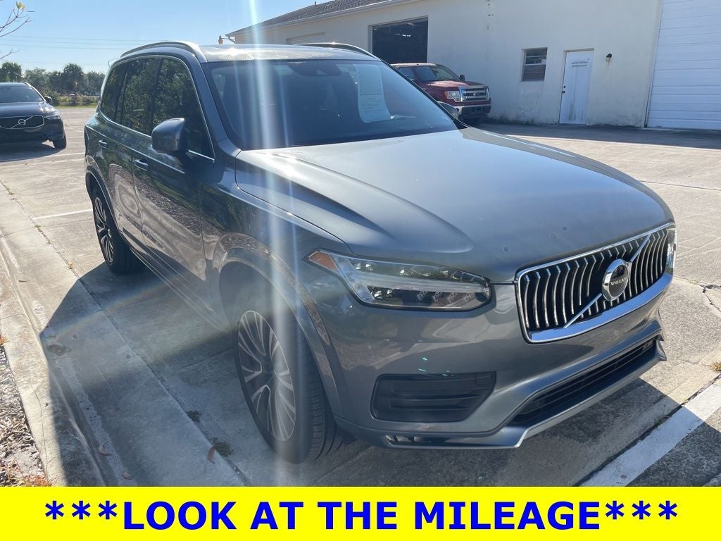 2020 Volvo XC90 T5 Momentum