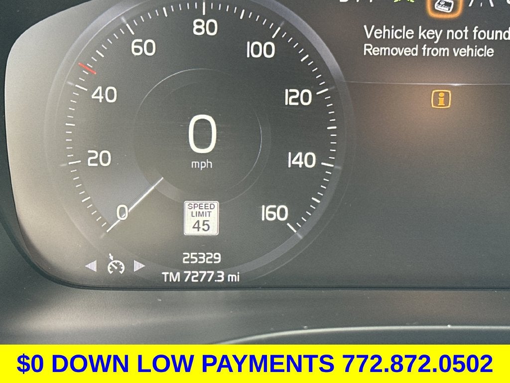 2021 Volvo XC40 Momentum