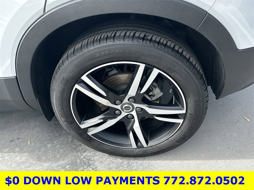 2021 Volvo XC40 R-Design