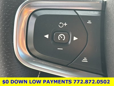 2021 Volvo XC40 R-Design