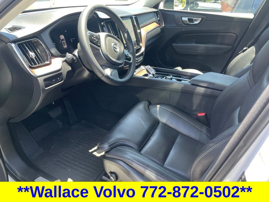 2024 Volvo XC60 Recharge Plug-In Hybrid Ultimate