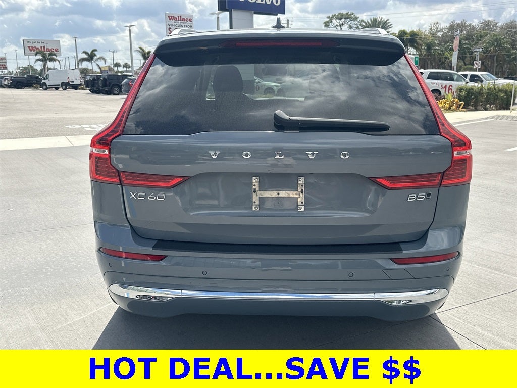 2023 Volvo XC60 B5 Plus Bright Theme