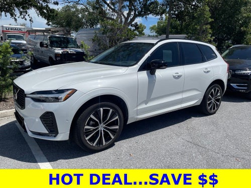 2024 Volvo XC60 B5 Plus Dark Theme