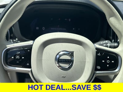 2024 Volvo XC60 B5 Plus Dark Theme