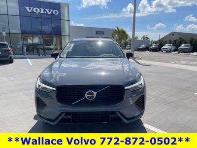 2024 Volvo XC60 B5 Plus Dark Theme