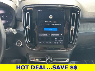 2025 Volvo XC40 B5 Core