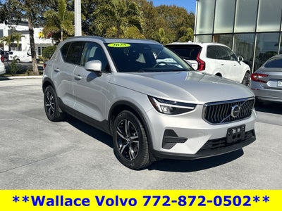 2025 Volvo XC40 B5 Core
