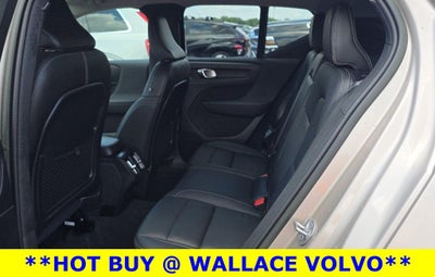 2024 Volvo XC40 B5 Core