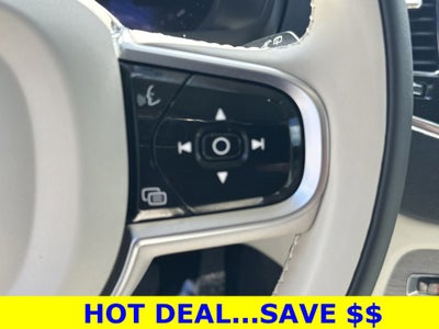 2025 Volvo XC90 B5 Plus