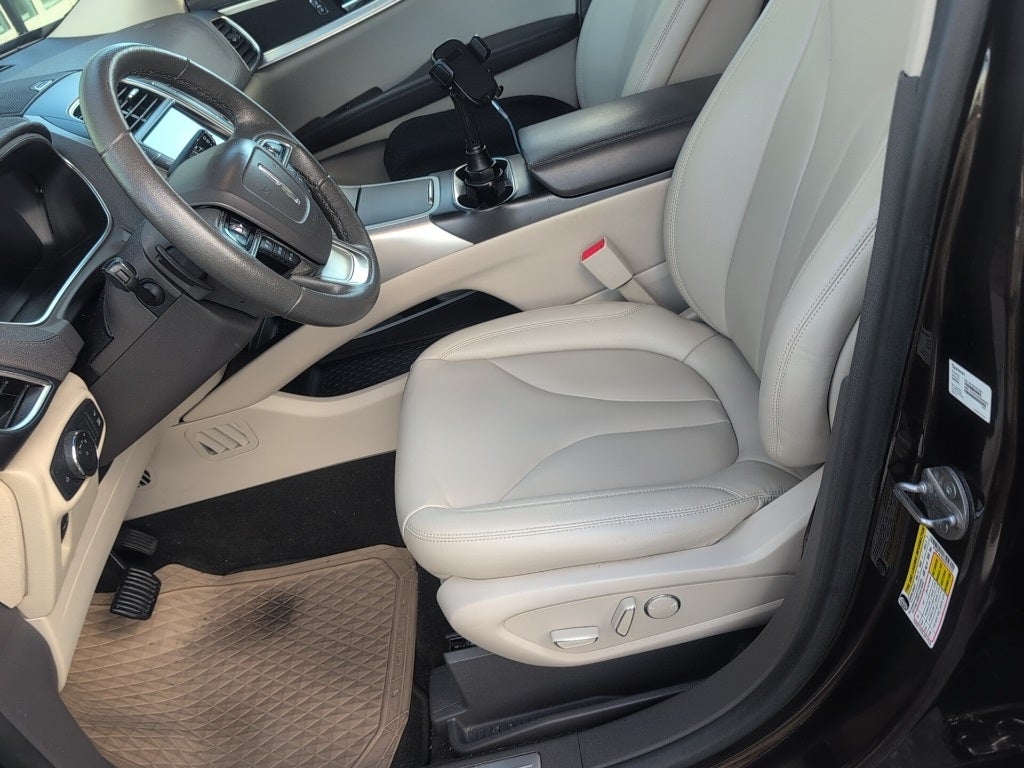 2019 Lincoln Nautilus Standard