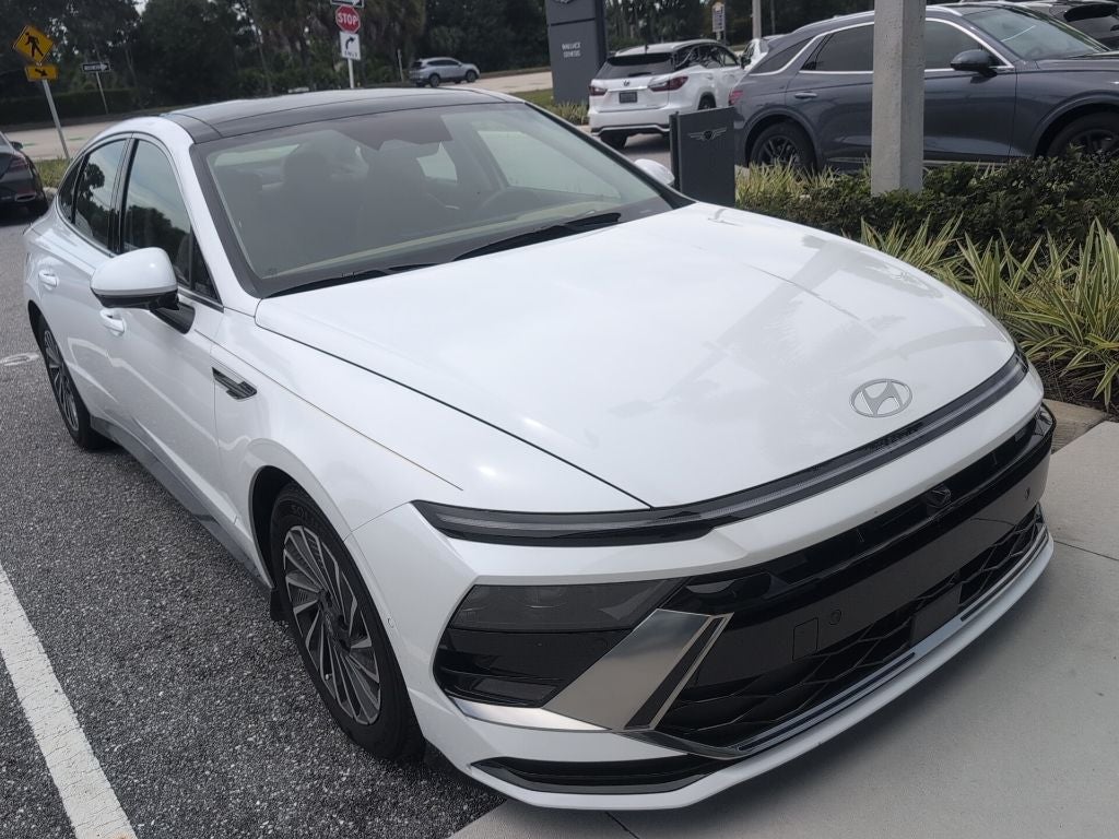 2026 Hyundai Sonata Hybrid Limited
