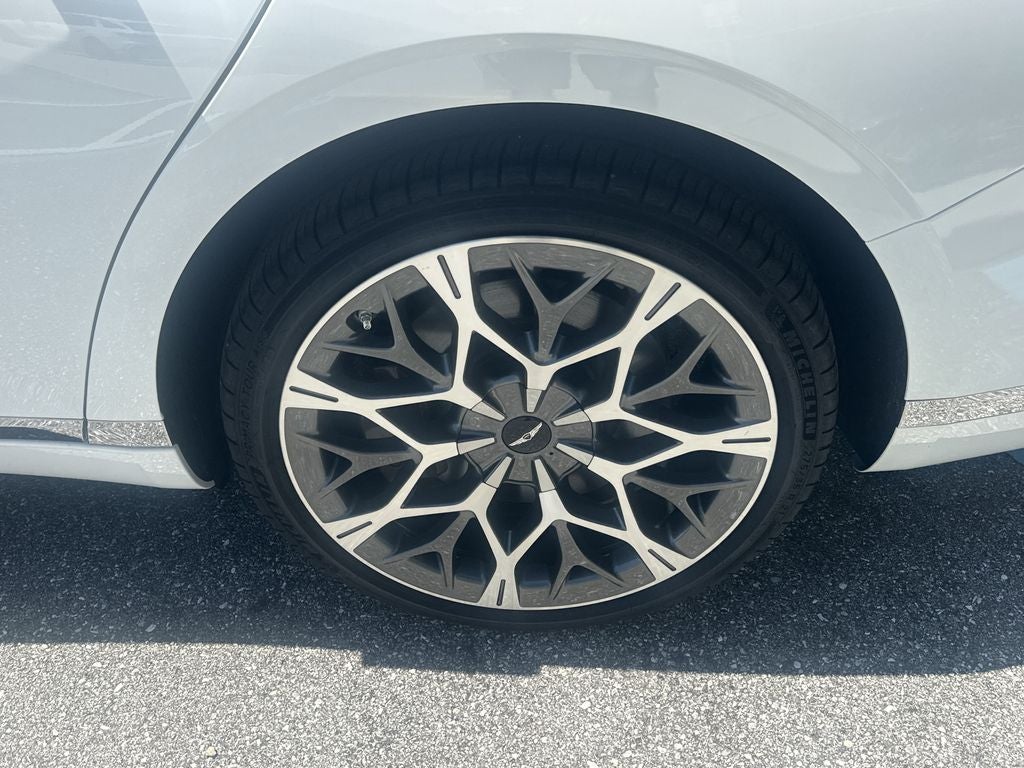 2025 Genesis G90 3.5T e-SC