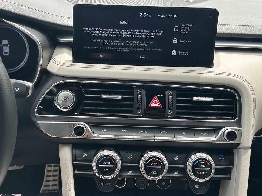 2023 Genesis G70 2.0T **SPORT PRESTIGE PACKAGE**