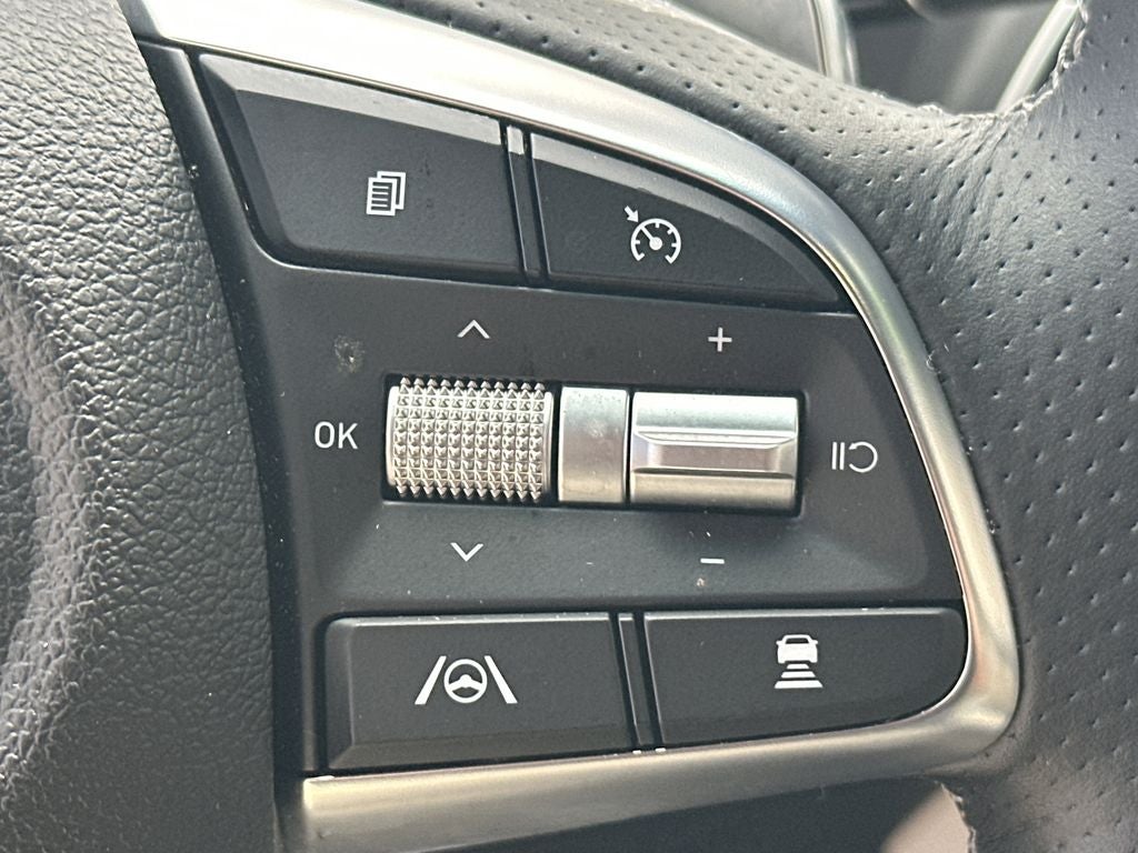 2023 Genesis G70 2.0T **SPORT PRESTIGE PACKAGE**