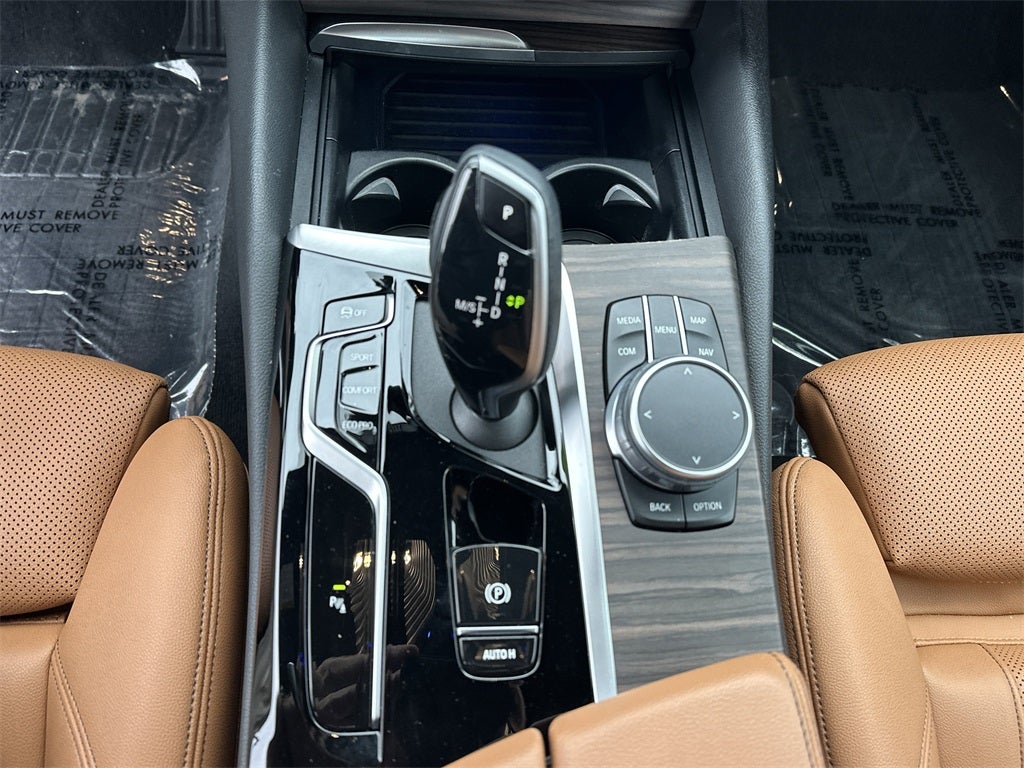 2022 BMW 5 Series 530i