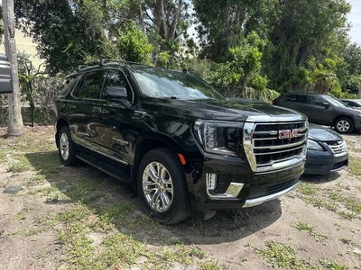 2022 GMC Yukon SLT