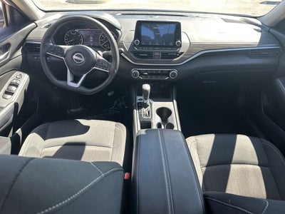 2025 Nissan Altima 2.5 SV