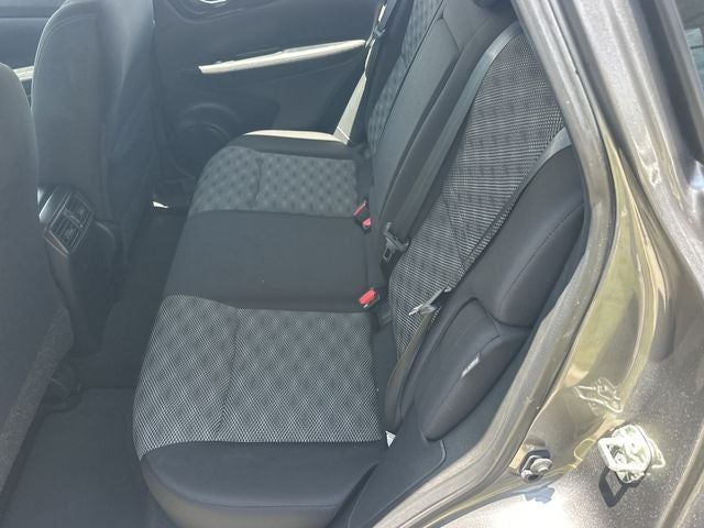 2021 Nissan Rogue Sport SV