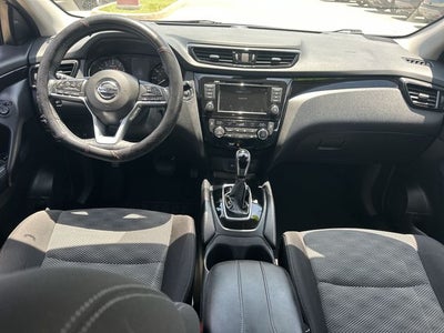 2021 Nissan Rogue Sport SV