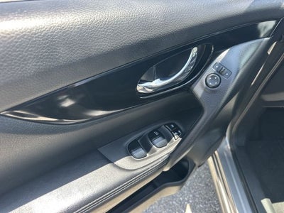 2021 Nissan Rogue Sport SV