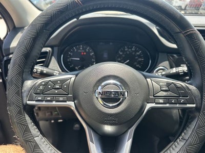2021 Nissan Rogue Sport SV