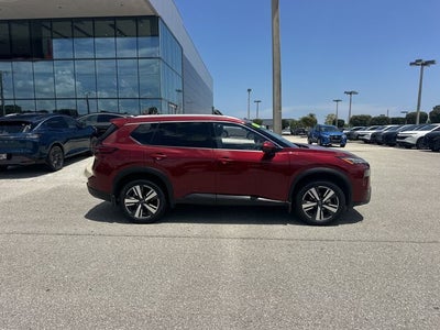 2025 Nissan Rogue SL