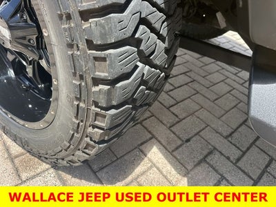 2020 Jeep Wrangler Unlimited Sahara **LIFTED**