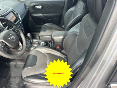 2022 Jeep Cherokee Latitude Lux
