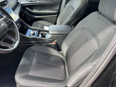 2026 Jeep Grand Cherokee Laredo X