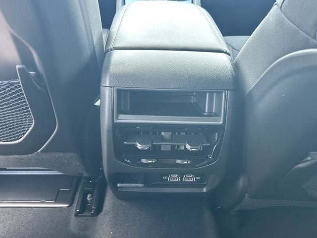 2026 Jeep Grand Cherokee Laredo X