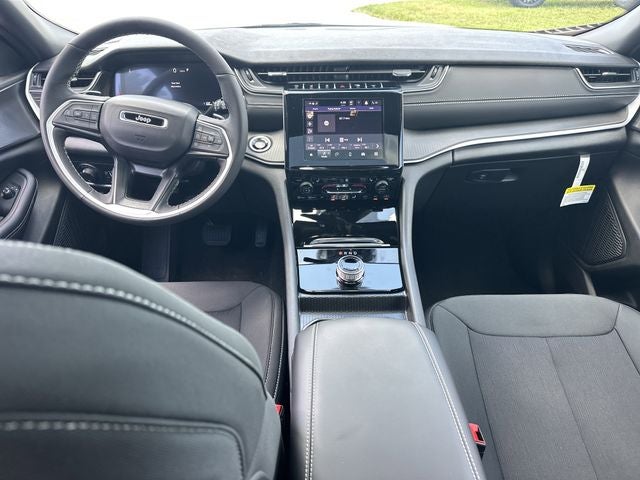 2026 Jeep Grand Cherokee Laredo X