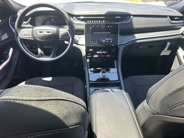 2026 Jeep Grand Cherokee Laredo X