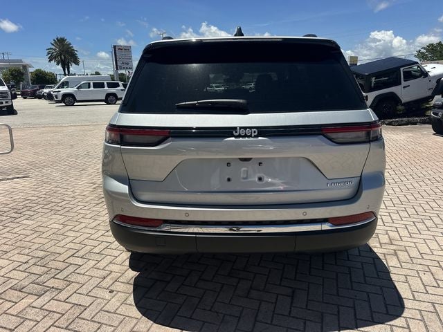 2026 Jeep Grand Cherokee Laredo X